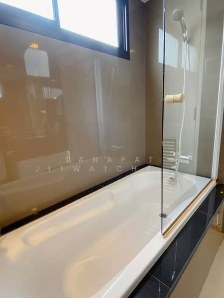 Prime Mansion Sukhumvit 31, Bangkok, 222 Soi Sukhumvit 31, Sukhumvit Road, Khlong Tan Nua, Watthana, Bangkok, 2 Bedrooms, 118 sqm, Condo For Rent, by Tanapat Jitwatcharakomol, 500293446 - DDproperty.com
