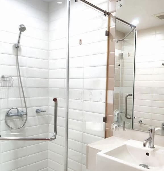 Circle Condominium, Bangkok, 1674 Soi Petchaburi 36 Petchaburi Road, Makkasan, Ratchathewi, Bangkok, 3 Bedrooms, 130 sqm, Condo For Rent, by Noppharuj Nunta, 500293492 - DDproperty.com