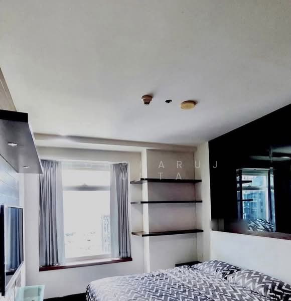Circle Condominium, Bangkok, 1674 Soi Petchaburi 36 Petchaburi Road, Makkasan, Ratchathewi, Bangkok, 3 Bedrooms, 130 sqm, Condo For Rent, by Noppharuj Nunta, 500293492 - DDproperty.com