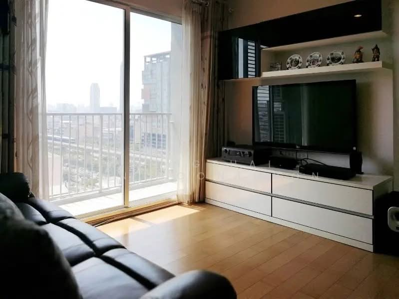 HIVE Taksin, Bangkok, 18 1 Soi, Khlong Ton Sai, Khlong San, Bangkok, 2 Bedrooms, 66 sqm, Condo For Rent, by Thongthai Piangsoonthron, 500293510 - DDproperty.com