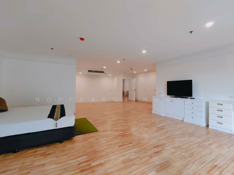 GM Tower, Bangkok, 39 Soi Sukhumvit 20, Khlong Toei, Khlong Toei, Bangkok, 4 Bedrooms, 450 sqm, Apartment For Rent, by Noppharuj Nunta, 500293518 - DDproperty.com