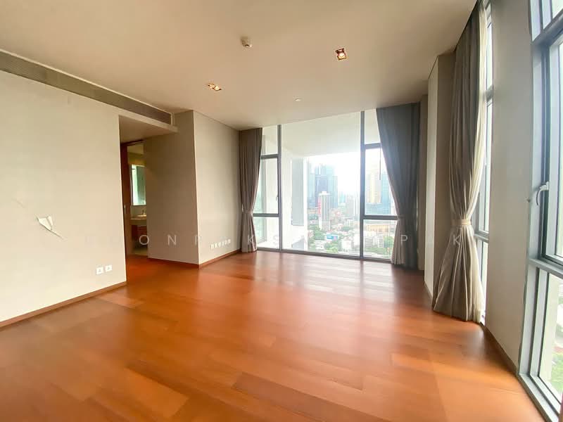 The Sukhothai Residences, Bangkok, 3 Sathorn Tai Road, Thung Maha Mek, Sathon, Bangkok, 3 Bedrooms, 236 sqm, Condo For Rent, by Boonraksa Sopak, 500293571 - DDproperty.com