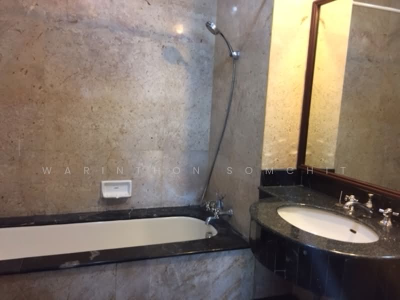 Le Raffine Sukhumvit 24 : เลอ รัฟฟิเน่ สุขุมวิท 24, กรุงเทพ, ซอยสุขุมวิท 24, คลองตัน, คลองเตย, กรุงเทพ, 375 ตร.ม., คอนโด ให้เช่า, โดย Warinthon Somchit, 500293586 - DDproperty.com