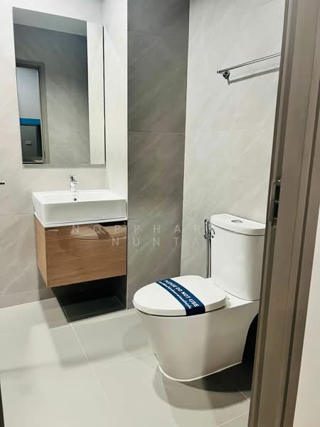 IDEO Sukhumvit Rama 4, Bangkok, Soi Sukhumvit 44, Sukhumvit Road, Phra Kanong, Khlong Toei, Bangkok, 1 Bedroom, 31 sqm, Condo For Rent, by Noppharuj Nunta, 500293603 - DDproperty.com