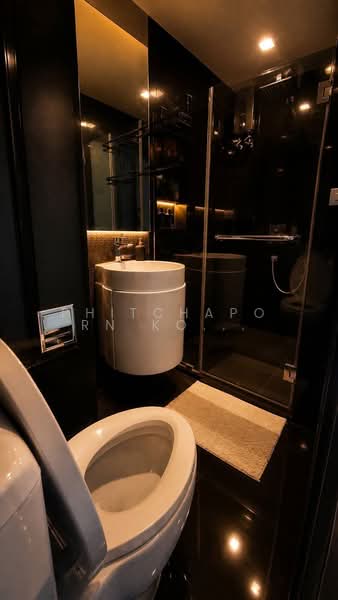 Rhythm Sukhumvit 36-38, Bangkok, 55 Soi Sukhumvit 36, Sukhumvit Road, Phra Kanong, Khlong Toei, Bangkok, 1 Bedroom, 31 sqm, Condo For Rent, by Phitchaporn Kongsamrong, 500293604 - DDproperty.com