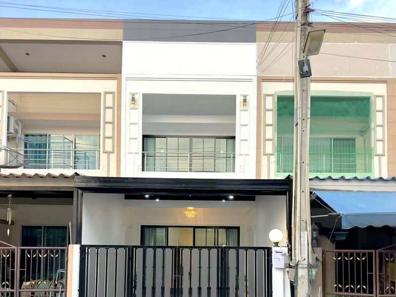 Townhouse for Sale East Pattaya Newly Renovated Move In Ready, Chon Buri (Pattaya), Bang Lamung, Bang Lamung (Pattaya), Chon Buri (Pattaya), 2 Bedrooms, 72 sqm, Townhouse For Sale, by PLC real estate, 500293614 - DDproperty.com
