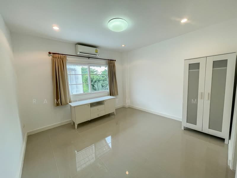 undefined, Bangkok, Bang Chak, Phasi Charoen, Bangkok, 5 Bedrooms, 300 sqm, Townhouse For Rent, by Ramita  Theptham, 500293625 - DDproperty.com