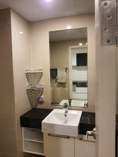 Supalai Lite Ratchada-Naradhiwas, Bangkok, Ratchadaphisek Road, Chong Nonsi, Yan Nawa, Bangkok, 1 Bedroom, 35 sqm, Condo For Rent, by Warinthon Somchit, 500293647 - DDproperty.com