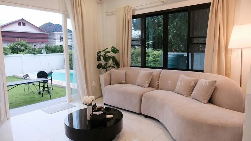 5-BR House, Bangkok, Bang Na Nuea, Bang Na, Bangkok, 5 Bedrooms, 400 sqm, Single Detached House For Rent, by Ramita  Theptham, 500293681 - DDproperty.com