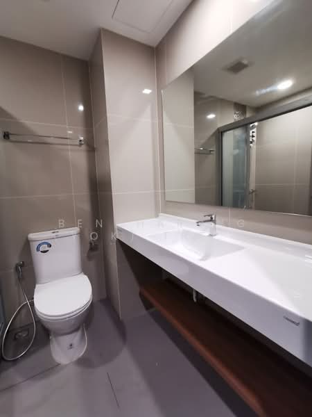 IDEO Sathorn-Wongwian Yai, Bangkok, 219 Soi Krung Thonburi 1, Khlong Ton Sai, Khlong San, Bangkok, 1 Bedroom, 35 sqm, Condo For Rent, by Bencharong (Yok) Treerat-a-na-wat, 500293687 - DDproperty.com