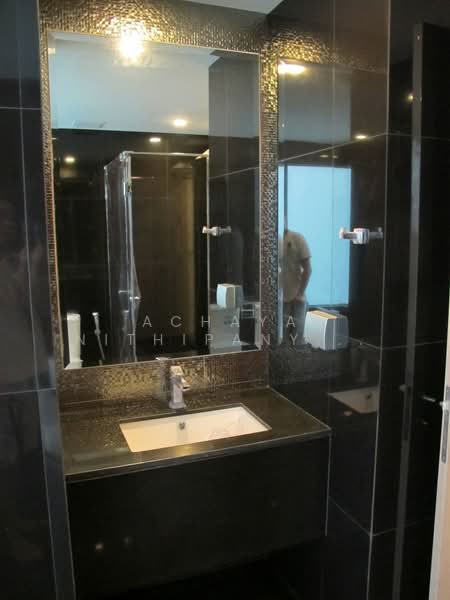 Rhythm Sukhumvit 36-38, Bangkok, 55 Soi Sukhumvit 36, Sukhumvit Road, Phra Kanong, Khlong Toei, Bangkok, 2 Bedrooms, 78 sqm, Condo For Sale, by Achaya Nithipanyawong, 500293711 - DDproperty.com