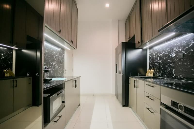 3-BR House, Bangkok, Phlapphla, Wang Thonglang, Bangkok, 3 Bedrooms, 380 sqm, Single Detached House For Rent, by Ramita  Theptham, 500293721 - DDproperty.com