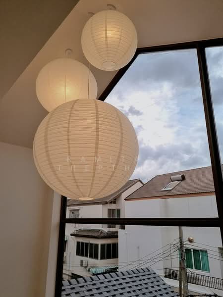 3-BR House, Bangkok, Khlong Tan Nua, Watthana, Bangkok, 3 Bedrooms, 300 sqm, Single Detached House For Rent, by Ramita  Theptham, 500293738 - DDproperty.com