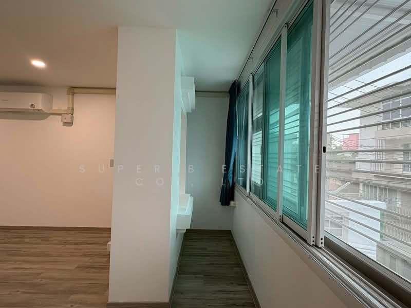 ทาวน์เฮ้าส์ อินทรามระ, Bangkok, อินทรามระ, Din Daeng, Din Daeng, Bangkok, 4 Bedrooms, 180 sqm, Townhouse For Rent, by Super B Estate Co., Ltd, 500293791 - DDproperty.com