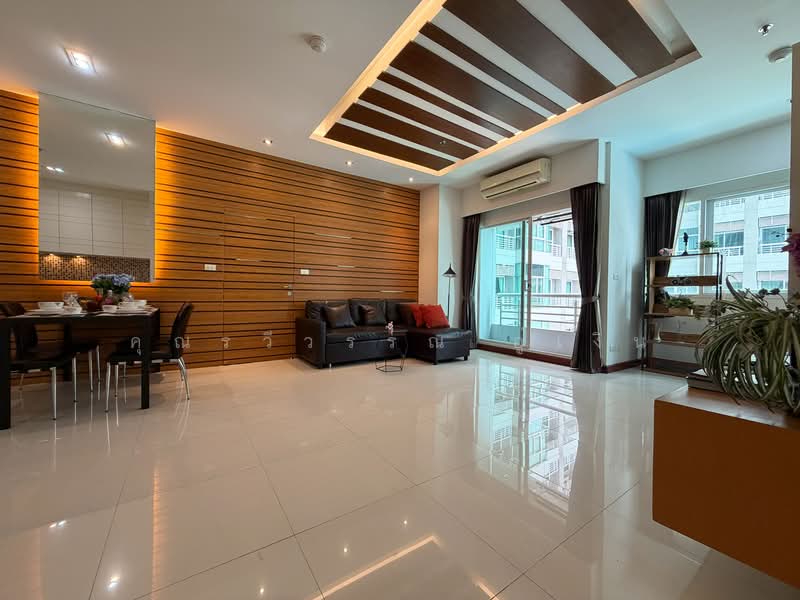 The Fourwings Residence, Bangkok, 335 Srinakarin, Hua Mak, Bang Kapi, Bangkok, 2 Bedrooms, 100 sqm, Condo For Rent, by คุณรวีวรรณ อู่เงิน, 500293838 - DDproperty.com