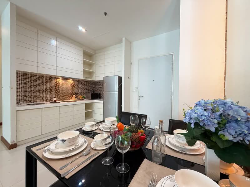The Fourwings Residence, Bangkok, 335 Srinakarin, Hua Mak, Bang Kapi, Bangkok, 2 Bedrooms, 100 sqm, Condo For Rent, by คุณรวีวรรณ อู่เงิน, 500293838 - DDproperty.com