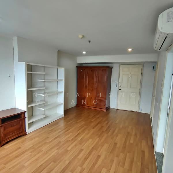 Lumpini Place Pinklao 2, Bangkok, 89 Boromarajonani Road, Arun Amarin, Bangkok Noi, Bangkok, Studio, 30 sqm, Condo For Rent, by NATTAPHONG Yodmanotham (K. Book), 500293846 - DDproperty.com