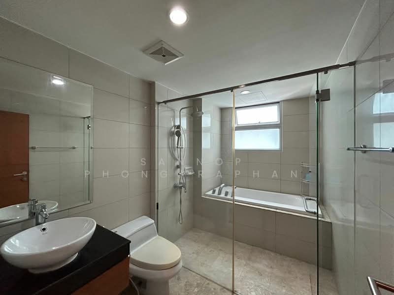 The Star Estate @ Narathiwas, Bangkok, 188 Naradhiwas Rajanagarindra Rd, Chong Nonsi, Yan Nawa, Bangkok, 2 Bedrooms, 100 sqm, Condo For Rent, by Sannop Phongpraphan, 500293993 - DDproperty.com