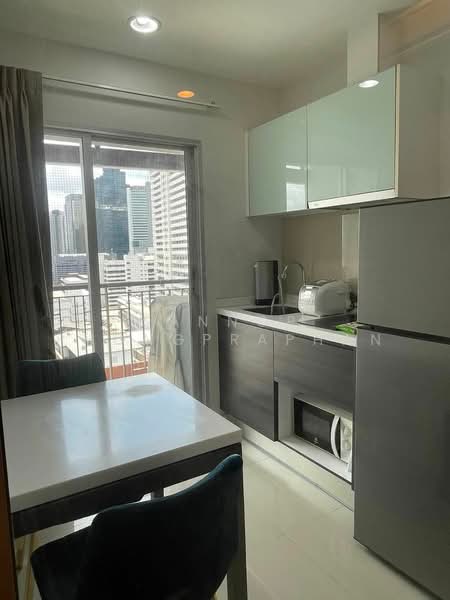 Centric Sathorn-St Louis, Bangkok, Sathorn Nua Road, Yan Nawa, Sathon, Bangkok, 1 Bedroom, 37 sqm, Condo For Rent, by Sannop Phongpraphan, 500294005 - DDproperty.com