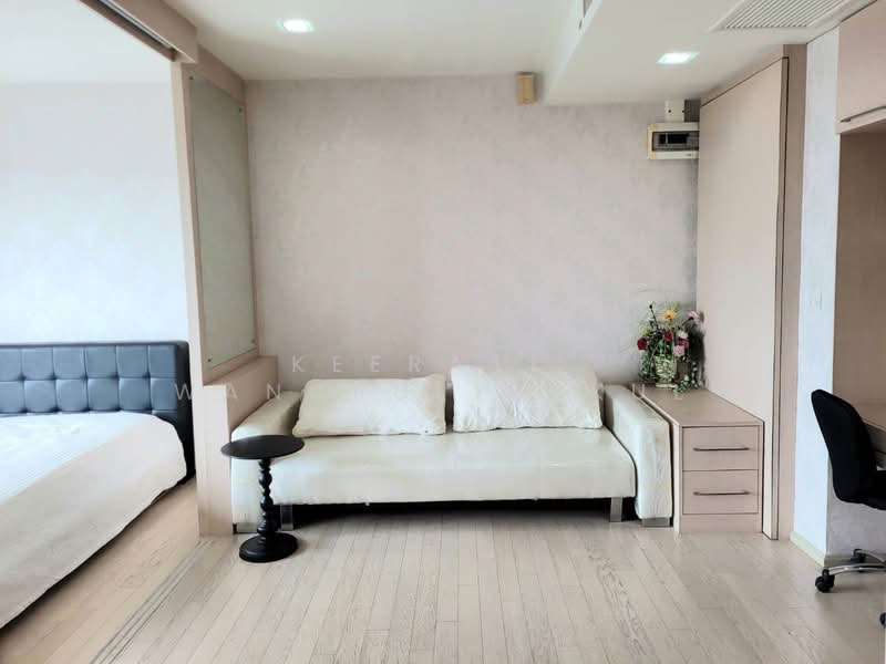 Noble Solo, Bangkok, 988 Thong Lo, Khlong Tan Nua, Watthana, Bangkok, 2 Bedrooms, 120 sqm, Condo For Sale, by Keerati  Wangrujirakul, 500294118 - DDproperty.com