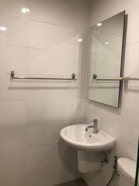 Blocs 77, Bangkok, 291 On Nut Rd, Phra Kanong Nua, Watthana, Bangkok, 2 Bedrooms, 60 sqm, Condo For Sale, by Nattapol Jedsadathitikul, 500294120 - DDproperty.com