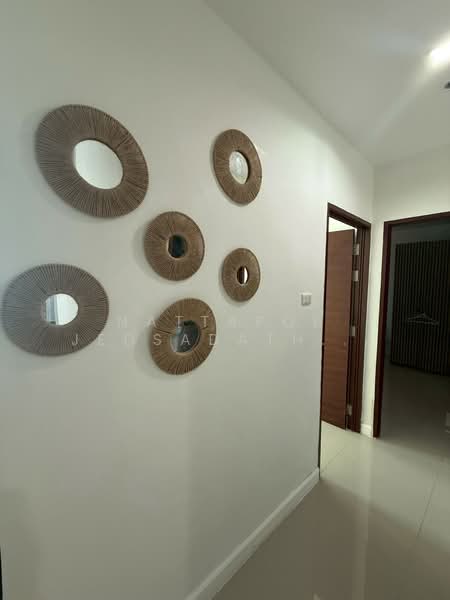 Sukhumvit City Resort, Bangkok, 51 Soi Sukhumvit 11, Khlongtoei Nua, Watthana, Bangkok, 2 Bedrooms, 80 sqm, Condo For Sale, by Nattapol Jedsadathitikul, 500294146 - DDproperty.com