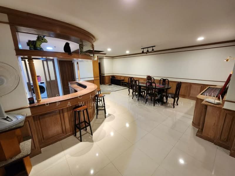 Las Colinas, Bangkok, Sukhumvit 21 Road, Khlongtoei Nua, Watthana, Bangkok, 2 Bedrooms, 186 sqm, Condo For Rent, by Suchatchaya Supawachiranant, 500294208 - DDproperty.com