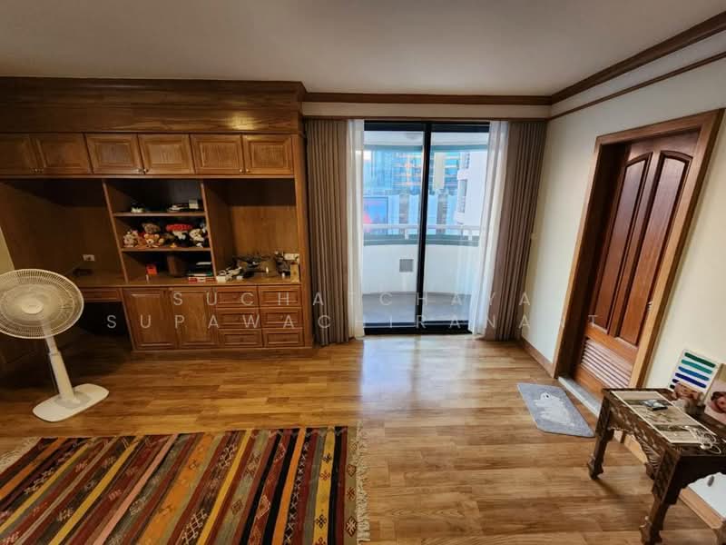 Las Colinas, Bangkok, Sukhumvit 21 Road, Khlongtoei Nua, Watthana, Bangkok, 2 Bedrooms, 186 sqm, Condo For Rent, by Suchatchaya Supawachiranant, 500294208 - DDproperty.com