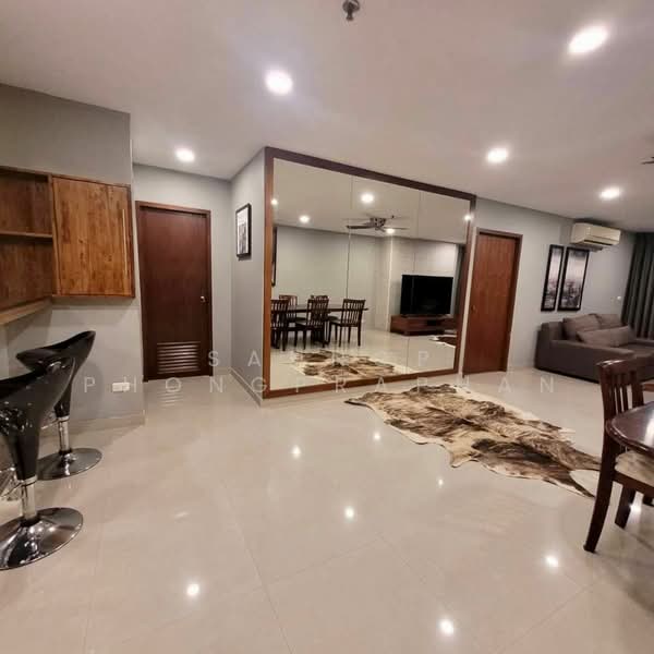 Baan Phrom Phong, Bangkok, Soi Sukhumvit 39, Khlong Tan Nua, Watthana, Bangkok, 2 Bedrooms, 105 sqm, Condo For Rent, by Sannop Phongpraphan, 500294222 - DDproperty.com