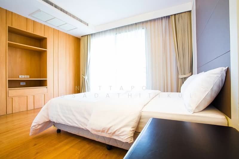 Charoenjai Place, Bangkok, 40 Soi Pridi Banomyong 31, Khlong Tan Nua, Watthana, Bangkok, 4 Bedrooms, 332 sqm, Apartment For Rent, by Nattapol Jedsadathitikul, 500294258 - DDproperty.com