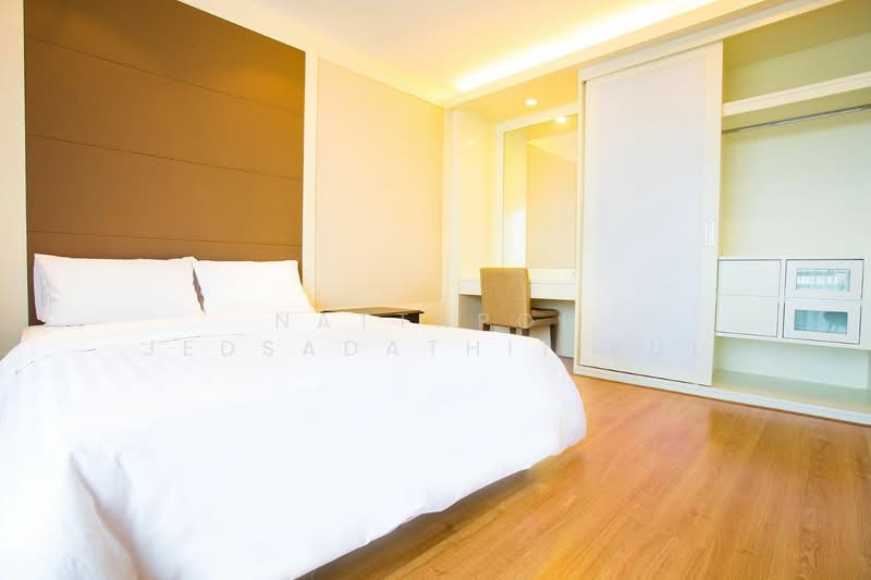 Charoenjai Place, Bangkok, 40 Soi Pridi Banomyong 31, Khlong Tan Nua, Watthana, Bangkok, 4 Bedrooms, 332 sqm, Apartment For Rent, by Nattapol Jedsadathitikul, 500294258 - DDproperty.com