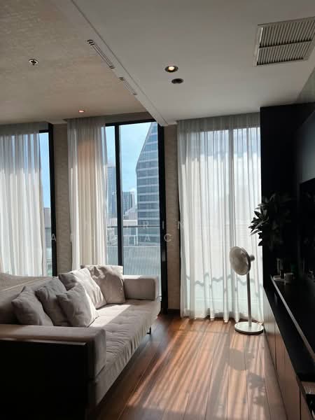 Noble Ploenchit : โนเบิล เพลินจิต, กรุงเทพ, 1035 ถนนเพลินจิต, ลุมพินี, ปทุมวัน, กรุงเทพ, 45 ตร.ม., คอนโด ขาย, โดย Natrinee Aphirachatanon, 500294273 - DDproperty.com