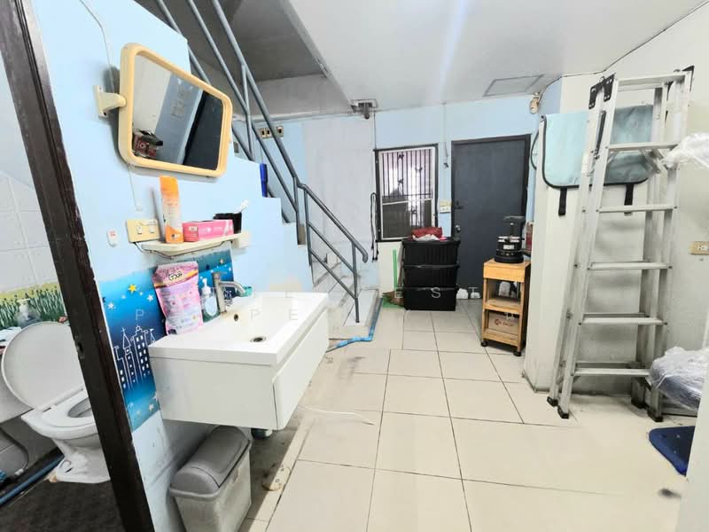 For Sale - อาคารพาณิชย์คลองสามวา กรุงเทพมหานคร, Bangkok