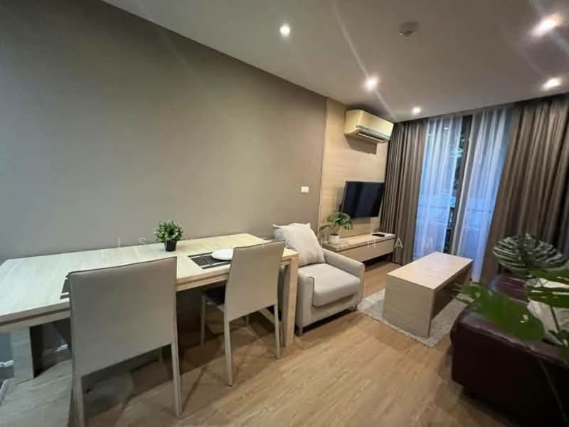 Klass Silom, Bangkok, 52 Silom Road, Silom, Bang Rak, Bangkok, 1 Bedroom, 38 sqm, Condo For Rent, by Isika Tonkham, 500294320 - DDproperty.com