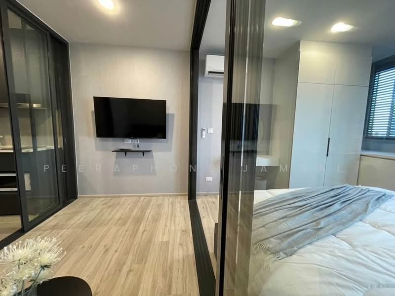 XT Huaikhwang, Bangkok, 244 Ratchadaphisek Road, Huai Khwang, Huai Khwang, Bangkok, 1 Bedroom, 30 sqm, Condo For Sale, by Peeraphong Jamsai, 500294349 - DDproperty.com