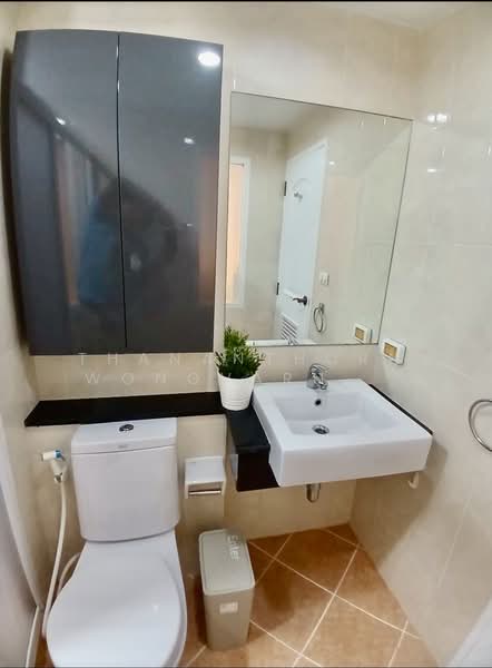 Surawong City Resort, Bangkok, Rama 4, Si Phraya, Bang Rak, Bangkok, 1 Bedroom, 35 sqm, Condo For Rent, by Thananthorn Wongvarnkaseam, 500294355 - DDproperty.com