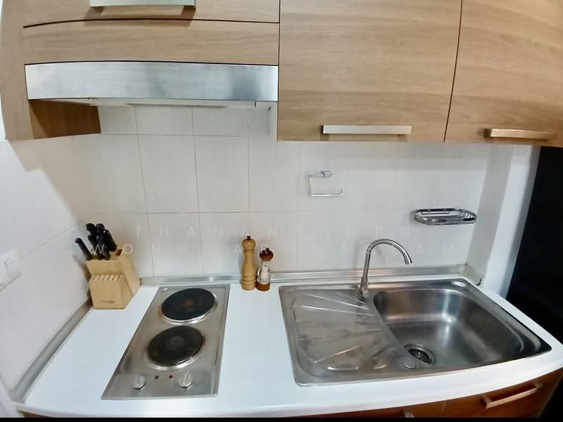 Surawong City Resort : สุรวงศ์ ซิตี้ รีสอร์ท, กรุงเทพ, พระราม 4, สี่พระยา, บางรัก, กรุงเทพ, 35 ตร.ม., คอนโด ให้เช่า, โดย Thananthorn Wongvarnkaseam, 500294355 - DDproperty.com