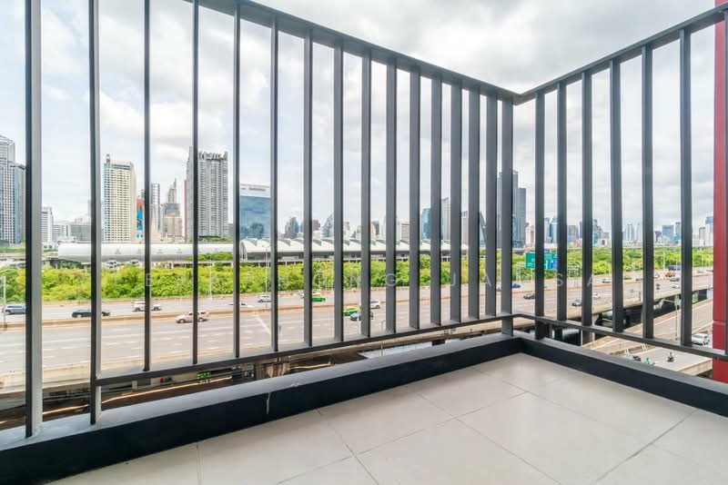 Life Asoke Hype, Bangkok, 339 Chaturathit Rd, Makkasan, Ratchathewi, Bangkok, 2 Bedrooms, 62 sqm, Condo For Rent, by Peeraphong Jamsai, 500294358 - DDproperty.com