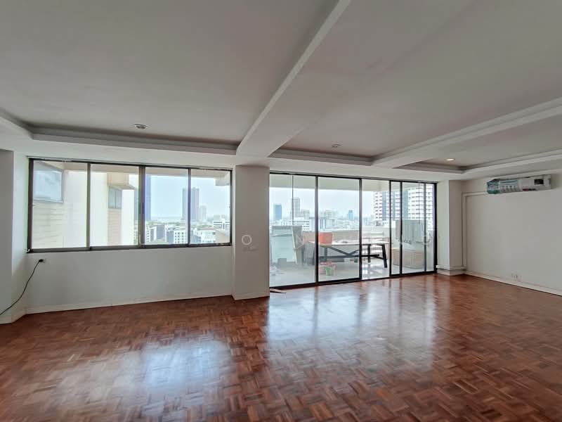 Tongtip Mansion, Bangkok, Soi Sukhumvit 47, Khlong Tan Nua, Watthana, Bangkok, 3 Bedrooms, 250 sqm, Condo For Rent, by Bulakorn Heng, 500294380 - DDproperty.com