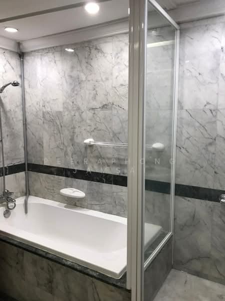 All Seasons Mansion, Bangkok, Soi Ruamrudee, Wireless Road, Lumphini, Pathum Wan, Bangkok, 3 Bedrooms, 178 sqm, Condo For Rent, by Peeraphong Jamsai, 500294392 - DDproperty.com