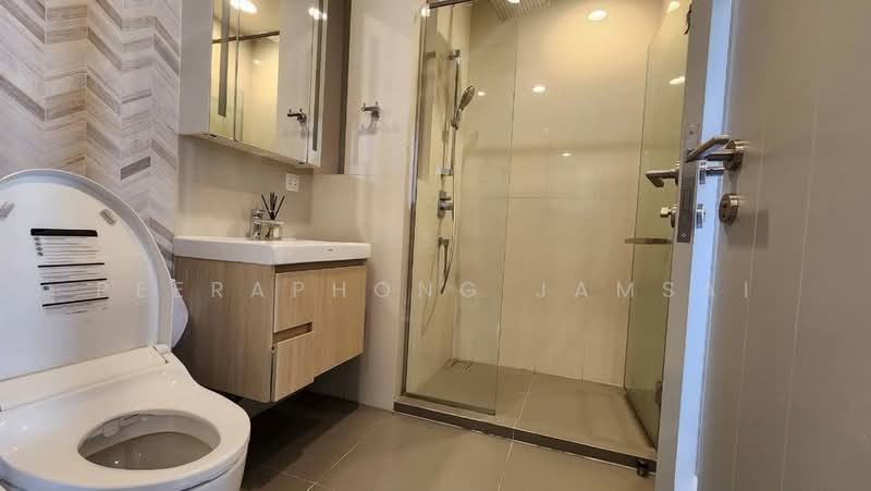 Oka Haus Sukhumvit 36, Bangkok, 3399 Rama 4 Road, Khong Tan, Khlong Toei, Bangkok, 1 Bedroom, 34 sqm, Condo For Rent, by Peeraphong Jamsai, 500294409 - DDproperty.com