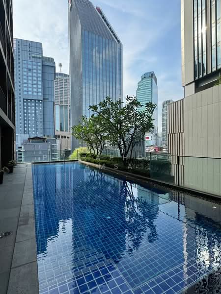 Noble Refine, Bangkok, Soi Sukhumvit 26, Sukhumvit Road, Khong Tan, Khlong Toei, Bangkok, 2 Bedrooms, 68 sqm, Condo For Rent, by Peeraphong Jamsai, 500294423 - DDproperty.com