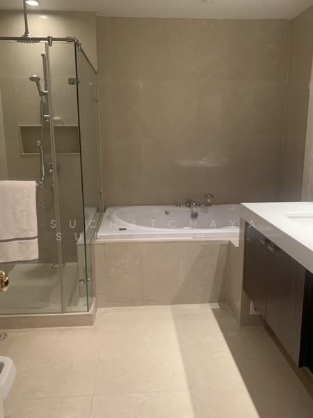 Athenee Residence, Bangkok, 65 Witthayu Road, Lumphini, Pathum Wan, Bangkok, 3 Bedrooms, 215 sqm, Condo For Rent, by Suchatchaya Supawachiranant, 500294441 - DDproperty.com