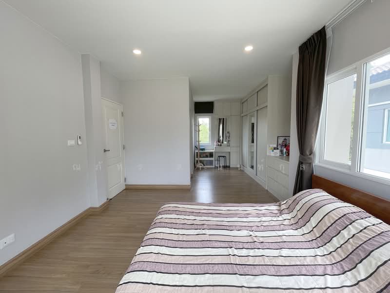 Centro Phahol-Vibhavadi 2, Pathum Thani, Klong 1 Khlong Luang, Khlong Nung, Khlong Luang, Pathum Thani, 4 Bedrooms, 190 sqm, Single Detached House For Sale, by ณภัทร สานนท์กุล, 500294456 - DDproperty.com