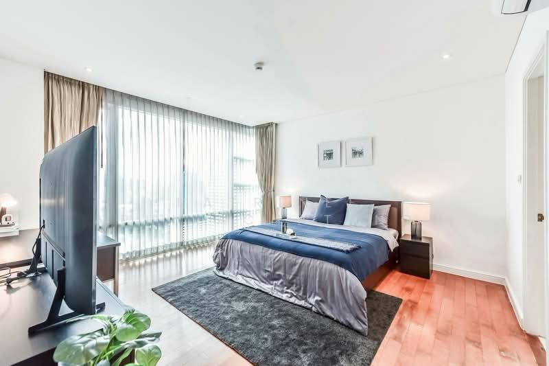 Fullerton Sukhumvit, Bangkok, Sukhumvit Road, Khlong Tan Nua, Watthana, Bangkok, 2 Bedrooms, 105 sqm, Condo For Rent, by Natrinee Aphirachatanon, 500294483 - DDproperty.com