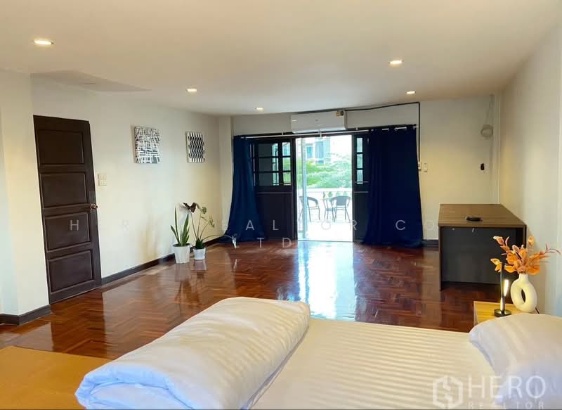 For Rent Home Office 450 sqm in Khlong Tan Nuea, Watthana, Bangkok near BTS Ekkamai HRE00731, กรุงเทพ, คลองตันเหนือ, วัฒนา, กรุงเทพ, 450 ตร.ม., ทาวน์เฮ้าส์ ให้เช่า, โดย Hero Realtor Co., Ltd., 500294506 - DDproperty.com