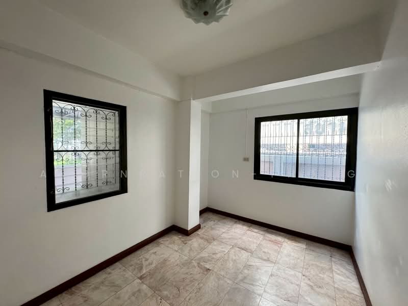 Townhouse, Bangkok, Khlongtoei Nua, Watthana, Bangkok, , 500 sqm, Retail Space For Rent, by Amornrat On-Thong, 500294576 - DDproperty.com