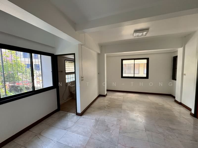 Townhouse, Bangkok, Khlongtoei Nua, Watthana, Bangkok, , 500 sqm, Retail Space For Rent, by Amornrat On-Thong, 500294576 - DDproperty.com