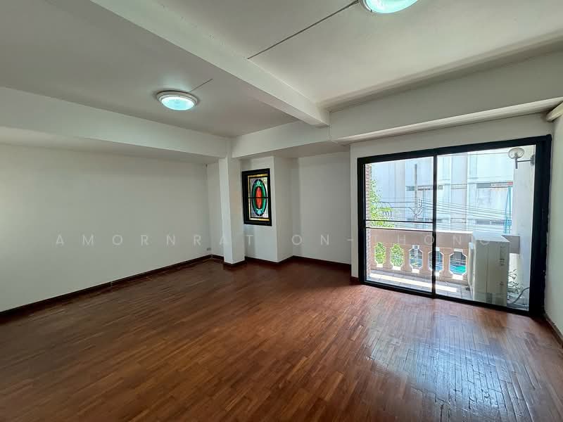 Townhouse, Bangkok, Khlongtoei Nua, Watthana, Bangkok, , 500 sqm, Retail Space For Rent, by Amornrat On-Thong, 500294576 - DDproperty.com