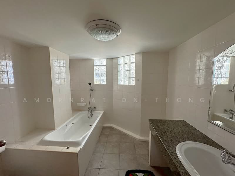 Townhouse, Bangkok, Khlongtoei Nua, Watthana, Bangkok, , 500 sqm, Retail Space For Rent, by Amornrat On-Thong, 500294576 - DDproperty.com